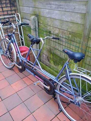 Tandem fiets beschikbaar voor biedingen