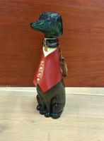 Glazen, nog gevulde, likeurfles in vorm van een Lord Dog., Ophalen