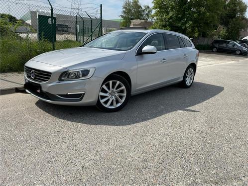 Volvo v60 D4 euro6b full option, Auto's, Volvo, Particulier, V60, ABS, Achteruitrijcamera, Adaptive Cruise Control, Airbags, Airconditioning