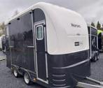 Equitrek L van 2010 zijlader ruim zadelkamer, Ophalen, Gebruikt, Polyester, 2-paards trailer