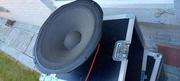 woofer B-15-250  wharfedale beschikbaar voor biedingen