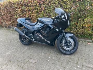 Triumph Daytona 1200 beschikbaar voor biedingen