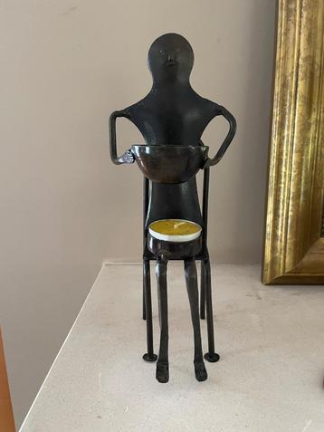 Brûle parfum artisanat métal beschikbaar voor biedingen