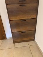 Schoenenkast, Ophalen