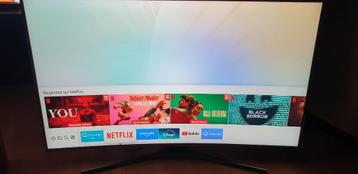 SAMSUNG 4K UHD Curved140cm/55"Smart HDR+, Comme neuf, Samsung, 4k (UHD), Smart TV