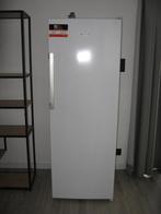 diepvries Whirlpool UW6 F2C WB 2 223 liter, 200 liter of meer, Ophalen, Zo goed als nieuw