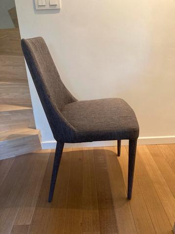 Set van 4 stoelen beschikbaar voor biedingen