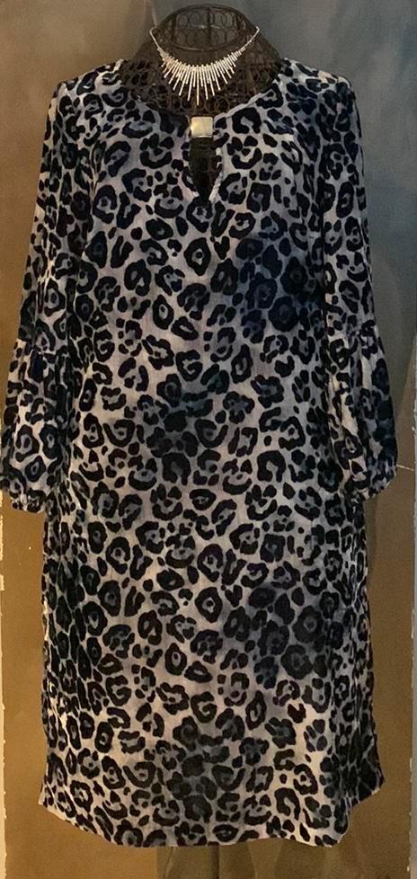 Robe élégante à imprimé sauvage Caroline Biss 36, Vêtements | Femmes, Blouses & Tuniques, Comme neuf, Taille 36 (S), Bleu, Enlèvement ou Envoi