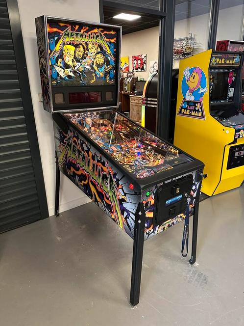Flipperkast Stern Metallica Pinball, Verzamelen, Automaten | Flipperkasten, Zo goed als nieuw, Dot-matrix, Flipperkast, Stern
