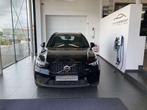 Volvo XC40 PLUS DARK B3 MHEV AUTOMAAT NIEUW, Auto's, Volvo, Stof, 1969 cc, Zwart, 120 kW
