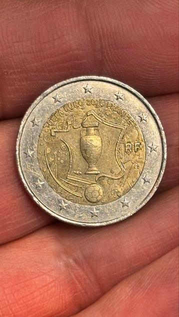 UEFA Euro 2016 Frankrijk  beschikbaar voor biedingen