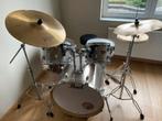 Drumstel - Pearl Export met stoeltje, Muziek en Instrumenten, Ophalen, Gebruikt, Pearl