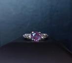 MOET WEG. 200 EURO WAARDE 1500 diamanten en saffier., Handtassen en Accessoires, Ringen, Ophalen, Gebruikt, Roze, Met edelsteen