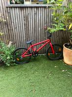BMX fiets van Wipe – bijna niet gebruikt, Fietsen en Brommers, Ophalen, Staal, Zo goed als nieuw, Voetsteunen