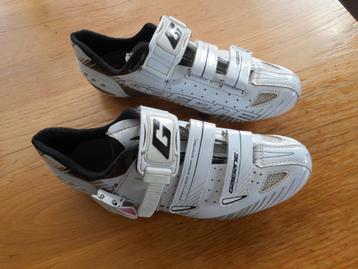 KOERSSCHOENEN GAERNE MOTION wit m 43 beschikbaar voor biedingen