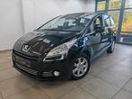 Peugeot 5008 1.6 essence 152.000km airco Gps, Auto's, Peugeot, Euro 5, Monovolume, Zwart, Zwart