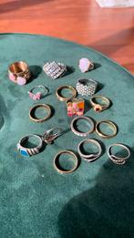 Lot ringen - zie foto’s, Handtassen en Accessoires, Ringen, Goud, Gebruikt, Ophalen of Verzenden