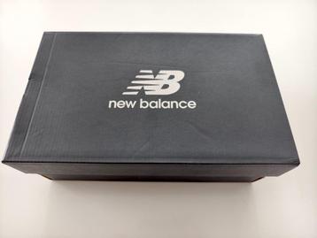 New Balance zwart maat 44 unisex (nieuw)   beschikbaar voor biedingen