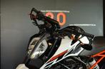 KTM Duke 125 avec échappement SNELL, barre d'échappement, ob, Motos, Entreprise, 1 cylindre, Naked bike, 125 cm³