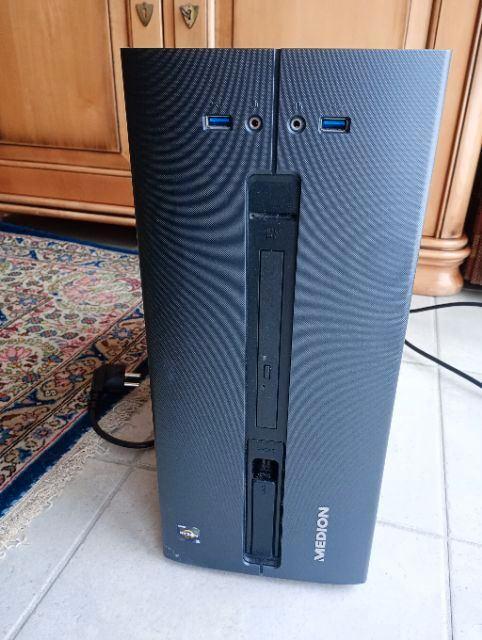 Multimedia PC Medion Akoya P32010 - 1TB, Computers en Software, Desktop Pc's, Gebruikt, 3 tot 4 Ghz, HDD, 8 GB, Ophalen