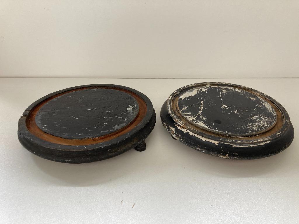 2 pieds en bois antiques pour dôme rond, Enlèvement ou Envoi, Utilisé