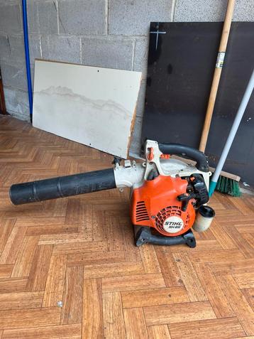 Souffleur de feuilles STIHL, Porté à la main, Essence, Avec fonction d'aspiration, Enlèvement ou Envoi