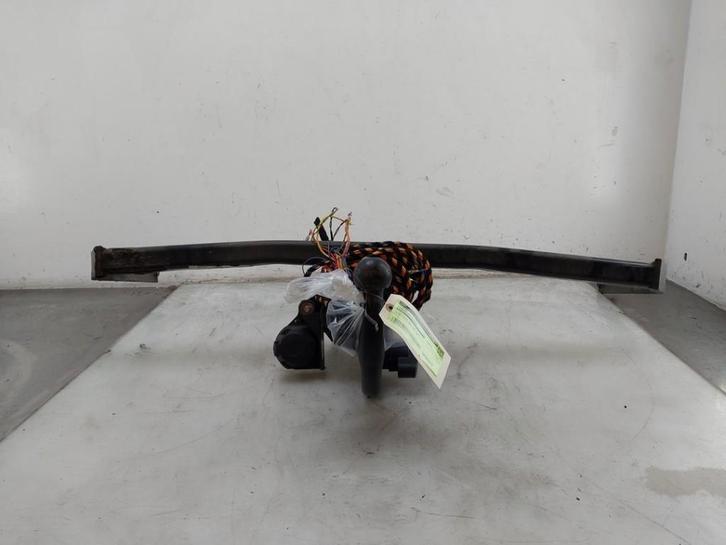 ATTELAGE REMORQUE Skoda Octavia Combi (5EAC), Autos : Pièces & Accessoires, Suspension & Châssis, Skoda, Utilisé