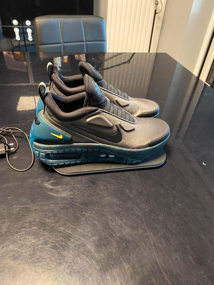 Nike Adapt Auto Max maat 42.5, Kleding | Heren, Schoenen, Zo goed als nieuw, Ophalen