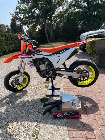 KTM SMR 450 2024 beschikbaar voor biedingen