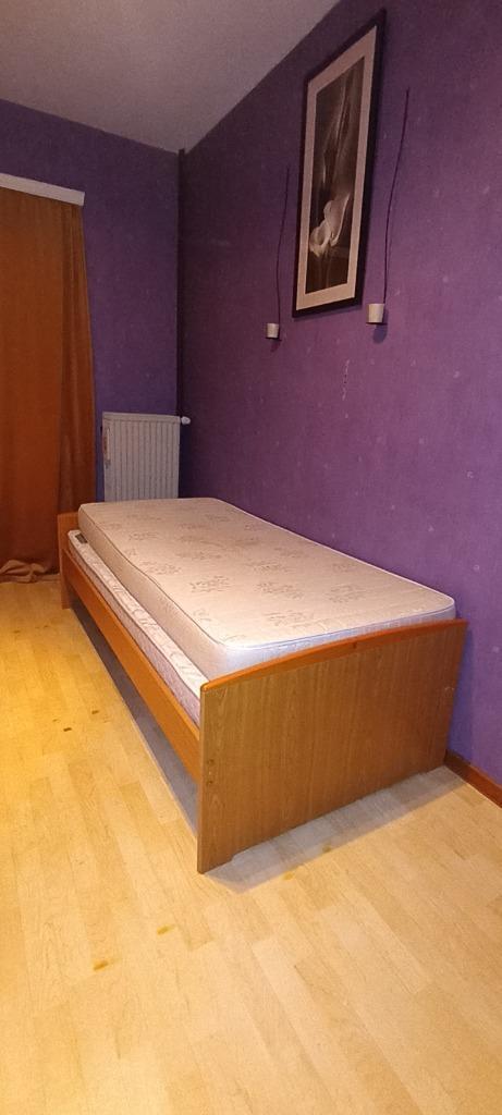 Eenpersoons slaapkamer, Huis en Inrichting, Slaapkamer | Bedden, Gebruikt, Eenpersoons, Hout, Bruin, Ophalen