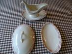 Antieke servies-onderdelen, Ophalen