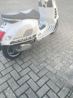 Vespa 300 GTS Super, Fietsen en Brommers, Scooters | Vespa, Ophalen, Gebruikt, Overige modellen, 300 cc