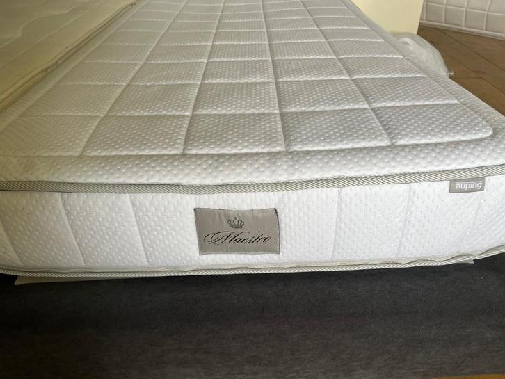 2 eenpersoonsmatrassen Auping - nieuwstaat, Huis en Inrichting, Slaapkamer | Matrassen en Bedbodems, Zo goed als nieuw, Matras