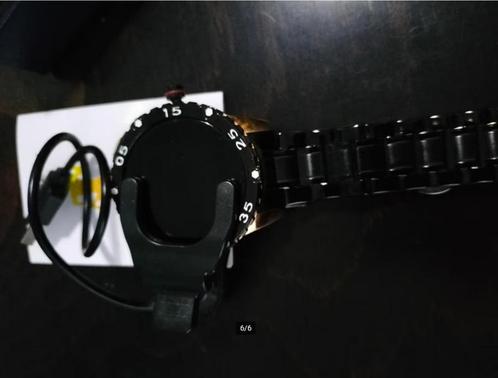 Smartwatch, Handtassen en Accessoires, Smartwatches, Gebruikt, iOS, Zwart, Afstand, Calorieverbanding, Hartslag, Slaap, Snelheid