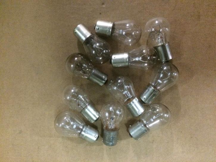 Feux de signalisation clignotants, de freinage, 12 volts/21w, Autos : Pièces & Accessoires, Éclairage, Alfa Romeo, Pièces américaines