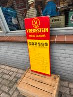 Vredestein emaille reclamebord 1955, Verzamelen, Ophalen of Verzenden, Gebruikt, Reclamebord