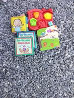 Peuter speelgoed + puzzels + luierkussen, Ophalen, 10 tot 50 stukjes, Zo goed als nieuw, Van hout
