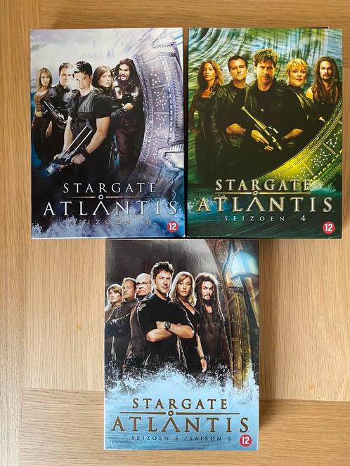 🍄 Stargate Atlantis Seizoen 3 - 4 - 5 .Volledig in TOPSTAAT, Cd's en Dvd's, Dvd's | Tv en Series, Zo goed als nieuw, Science Fiction en Fantasy
