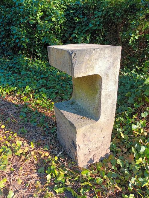 Speciaal model ARDUINEN  sokkel, Tuin en Terras, Tuinbeelden, Zo goed als nieuw, Ophalen