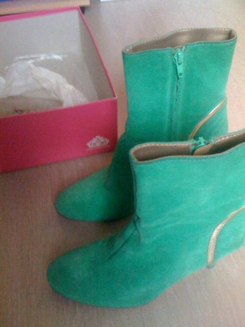 Prachtige groene leren enkellaarsjes Fornarina (40), Kleding | Dames, Schoenen, Zo goed als nieuw, Lage of Enkellaarzen, Groen