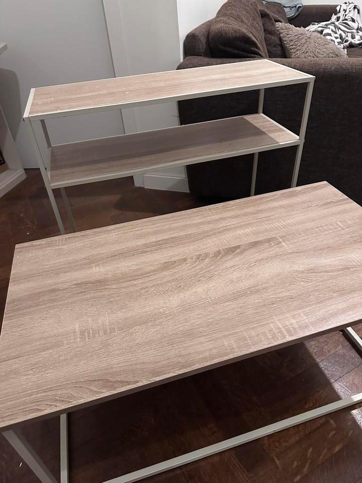 Set van 2 moderne tafels – per stuk €10, Huis en Inrichting, Zetels | Zetels en Chaises Longues, Zo goed als nieuw, Tweepersoons