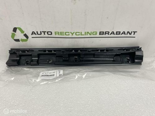 Bevestiging Sideskirt Rechts BMW X1 F48 NIEUW 51777332330, Auto-onderdelen, Carrosserie, BMW, Gebruikt, Ophalen of Verzenden
