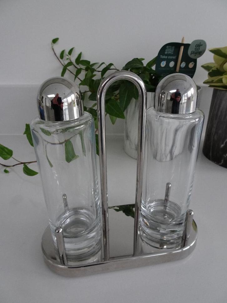 ALESSI #5074 - olie en azijn set, Huis en Inrichting, Keuken | Keukenbenodigdheden, Zo goed als nieuw, Ophalen of Verzenden