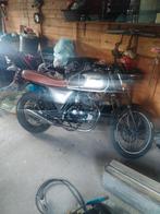 Moto 125cc bullit hunt, Motos, Entreprise