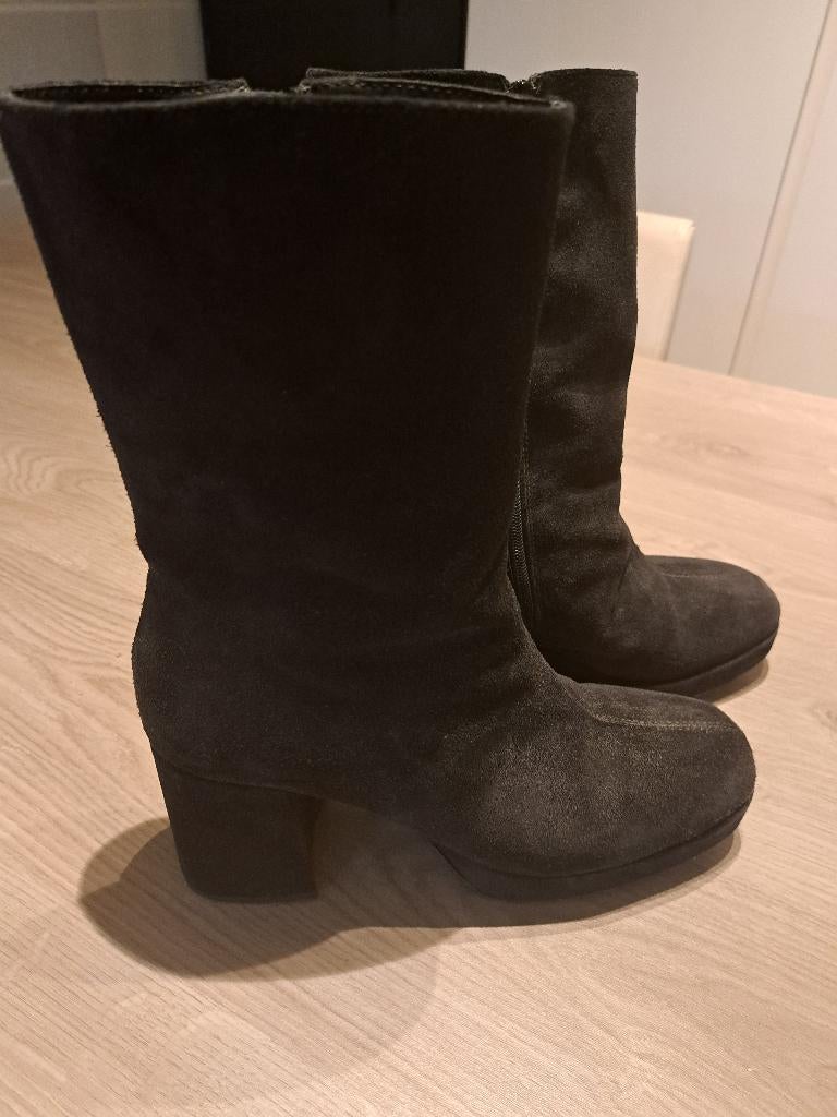 Laarsjes Via Vai maat 41, Zwart, Lage of Enkellaarzen, Zo goed als nieuw, Ophalen