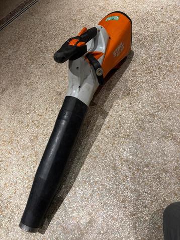 Stihl bga 200, Enlèvement, Utilisé