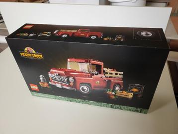 Lego Pick-up Truck (10290) disponible aux enchères