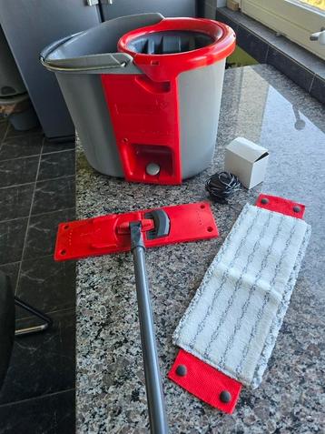 Automatische emmer van Vileda  beschikbaar voor biedingen