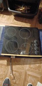 Taque vitrocéramique Friac, Electroménager, 4 zones de cuisson, Encastré, Comme neuf, Enlèvement