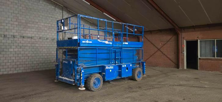 Skyjack SJ 9250 schaarhoogwerker 4x4 diesel Skyjack, Articles professionnels, Machines & Construction | Ascenseurs, Échafaudages & Échelles